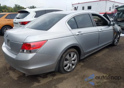 2009 Honda Accord 2.4 Ex-L z USA, uszkodzony, nr VIN 1HGCP26829A046973